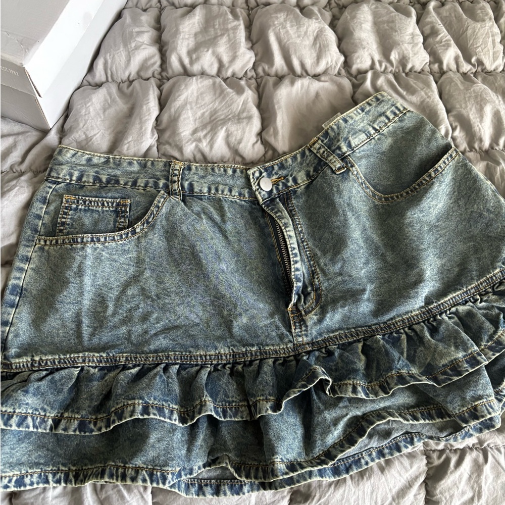 SHEIN Blue Bubble Mini Skirt with Ruffled Style